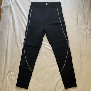 Women's neoprene Reflective-Trim Leggings